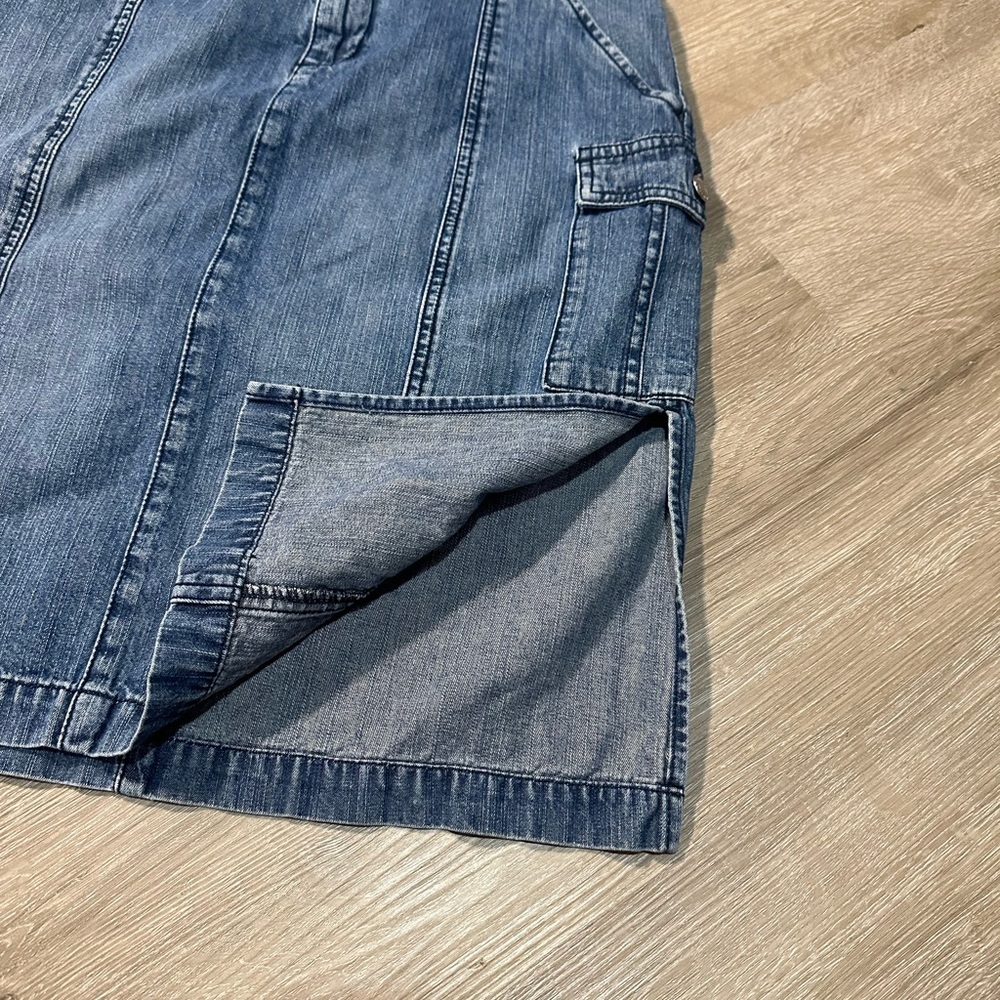Y2K London Jean Cargo Denim Mini Skirt Low Rise 2000s Utility Jean Skirt Size 4 - Picture 3 of 6